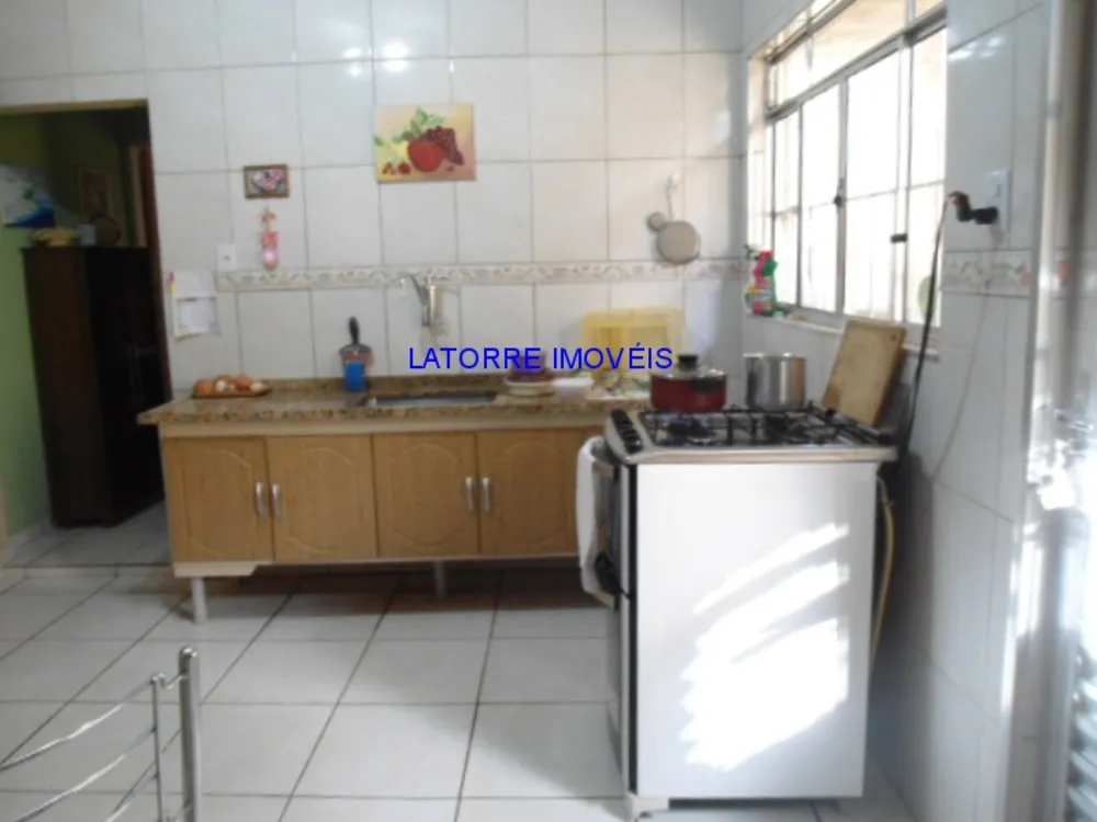 Casa, 2 quartos, 220 m² - Foto 10