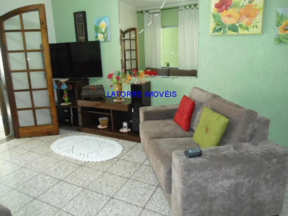 Casa, 2 quartos, 220 m² - Foto 2