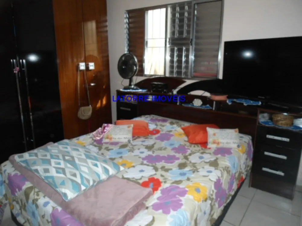 Casa, 2 quartos, 220 m² - Foto 6