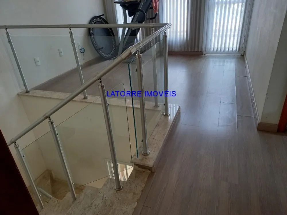 Sobrado, 3 quartos, 172 m² - Foto 1