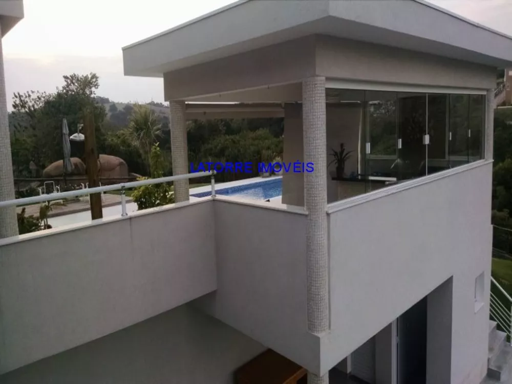 Sobrado, 3 quartos, 1577 m² - Foto 1