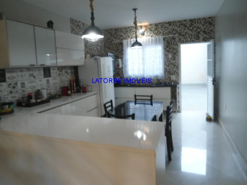 Sobrado, 3 quartos, 300 m² - Foto 15