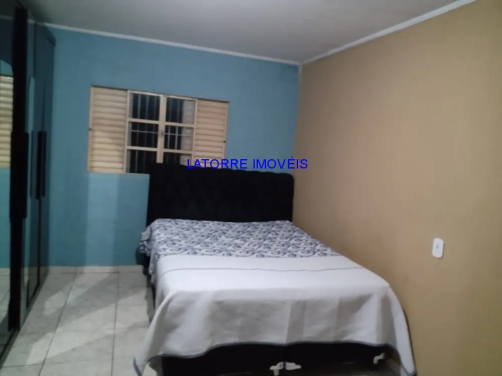 Casa, 2 quartos, 300 m² - Foto 2
