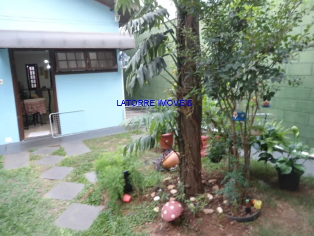 Casa, 2 quartos, 200 m² - Foto 1