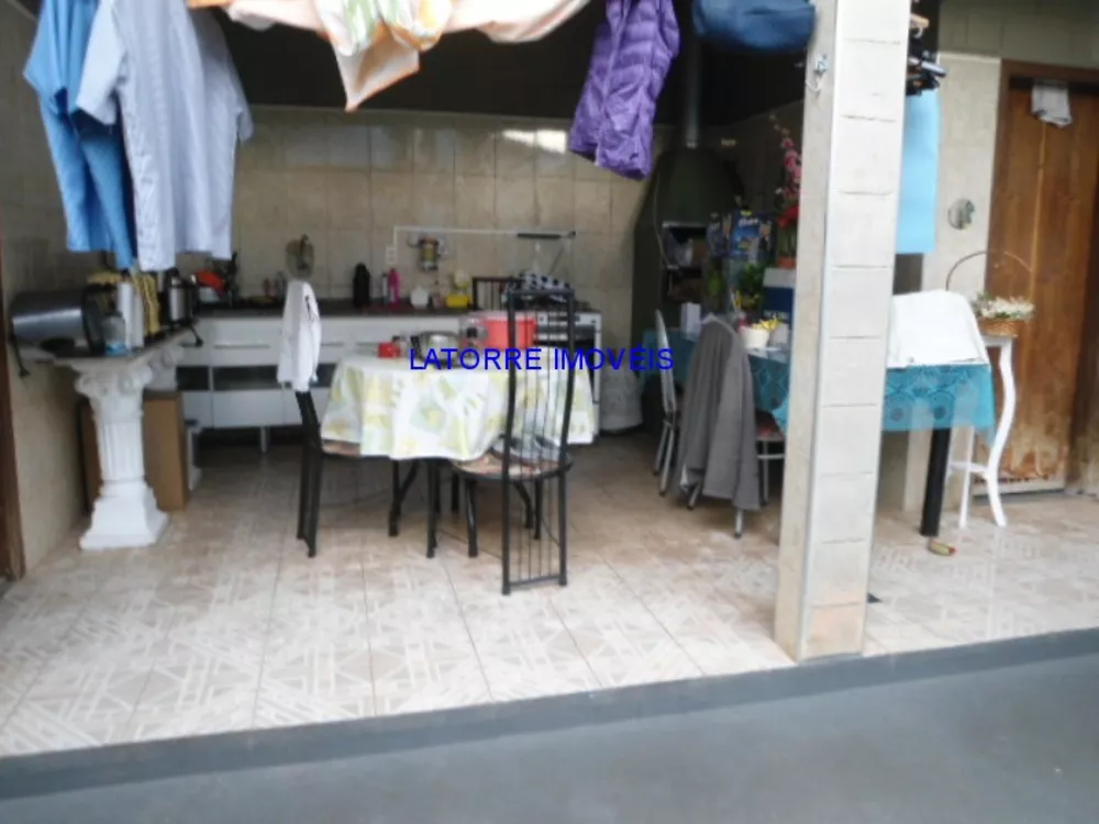 Casa, 2 quartos, 200 m² - Foto 15