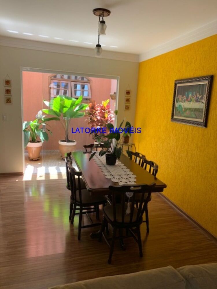 Casa, 3 quartos, 300 m² - Foto 3