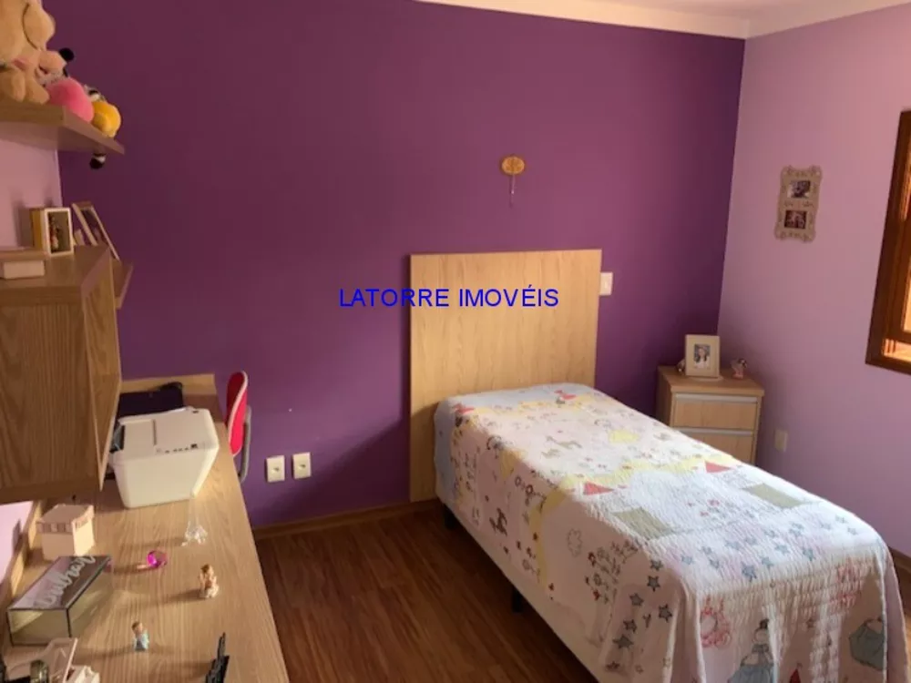 Casa, 3 quartos, 300 m² - Foto 3