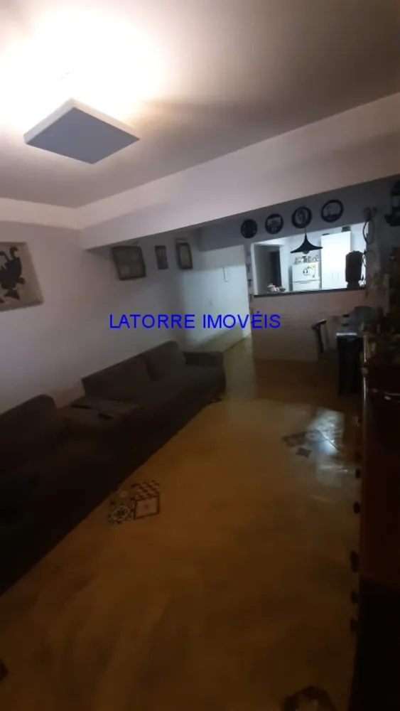Casa, 3 quartos, 223 m² - Foto 2