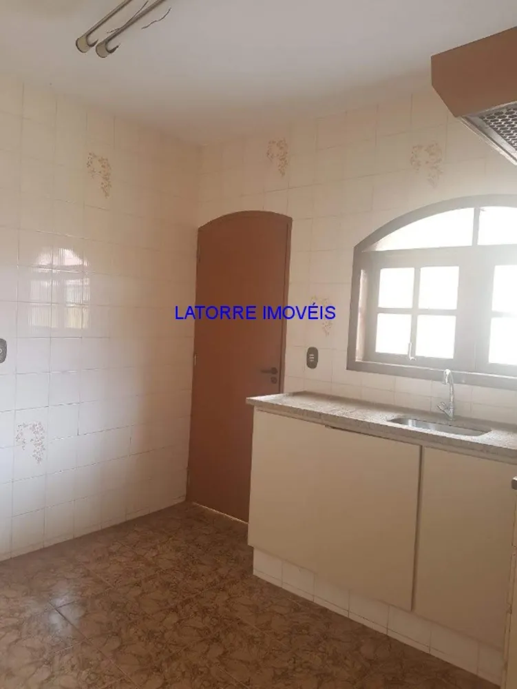 Casa, 4 quartos, 250 m² - Foto 9