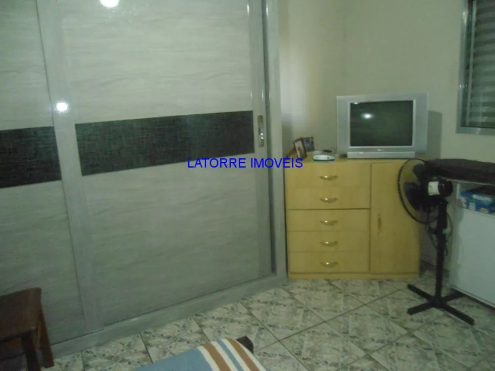 Casa, 1 quarto, 230 m² - Foto 3