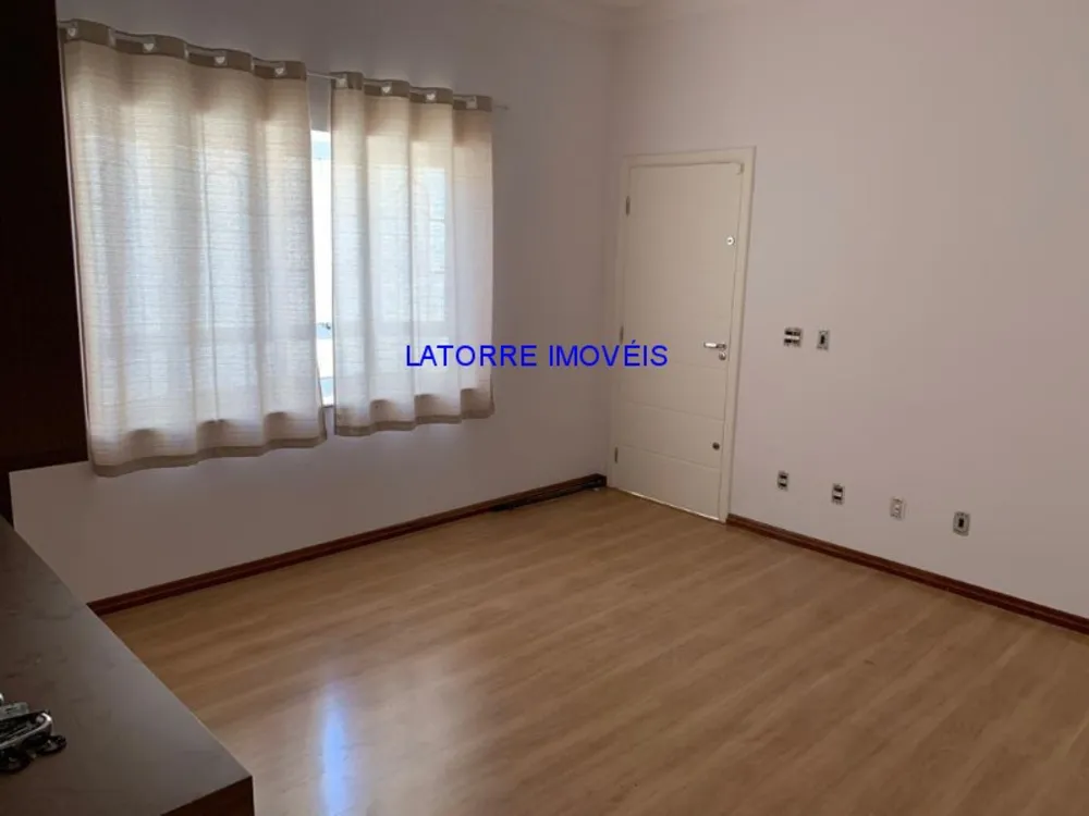 Casa, 2 quartos, 318 m² - Foto 4
