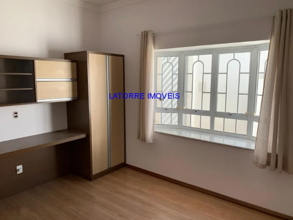 Casa, 2 quartos, 318 m² - Foto 13