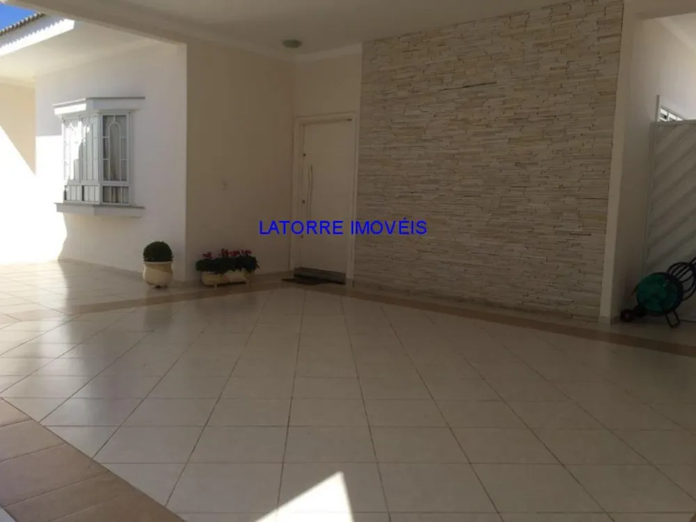 Casa, 2 quartos, 318 m² - Foto 3