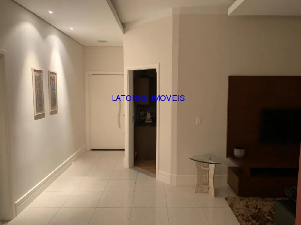 Casa, 2 quartos, 318 m² - Foto 1