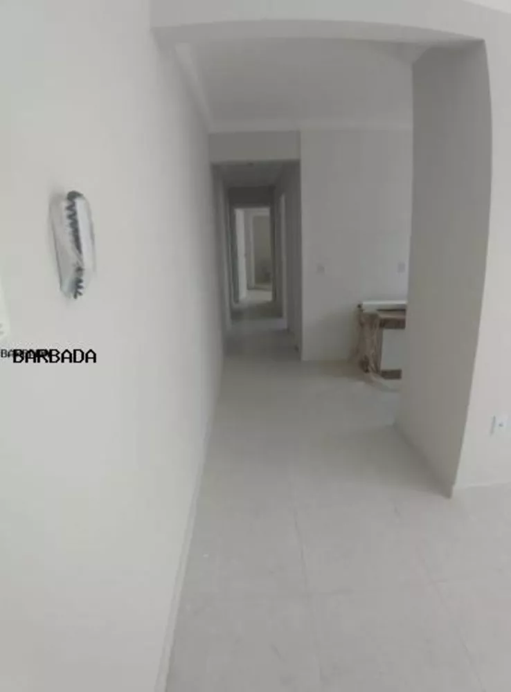 Apartamento à venda com 2 quartos, 64m² - Foto 4