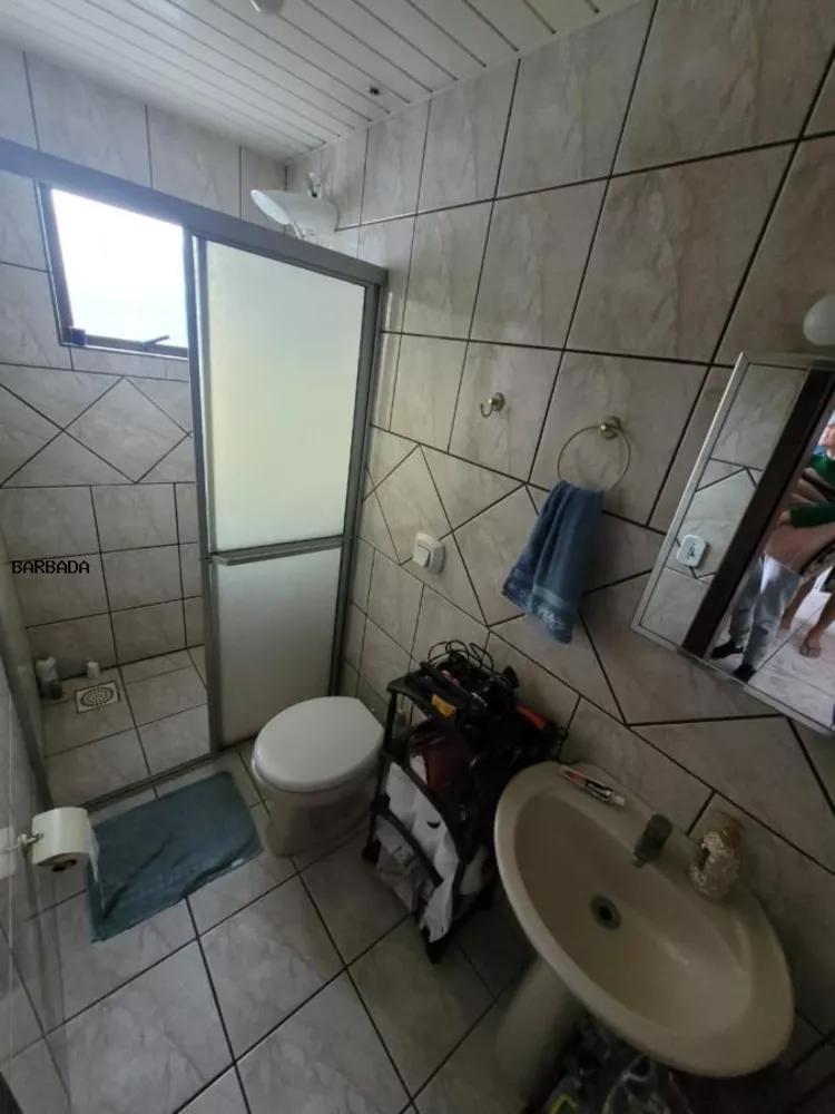 Apartamento à venda com 2 quartos, 75m² - Foto 8