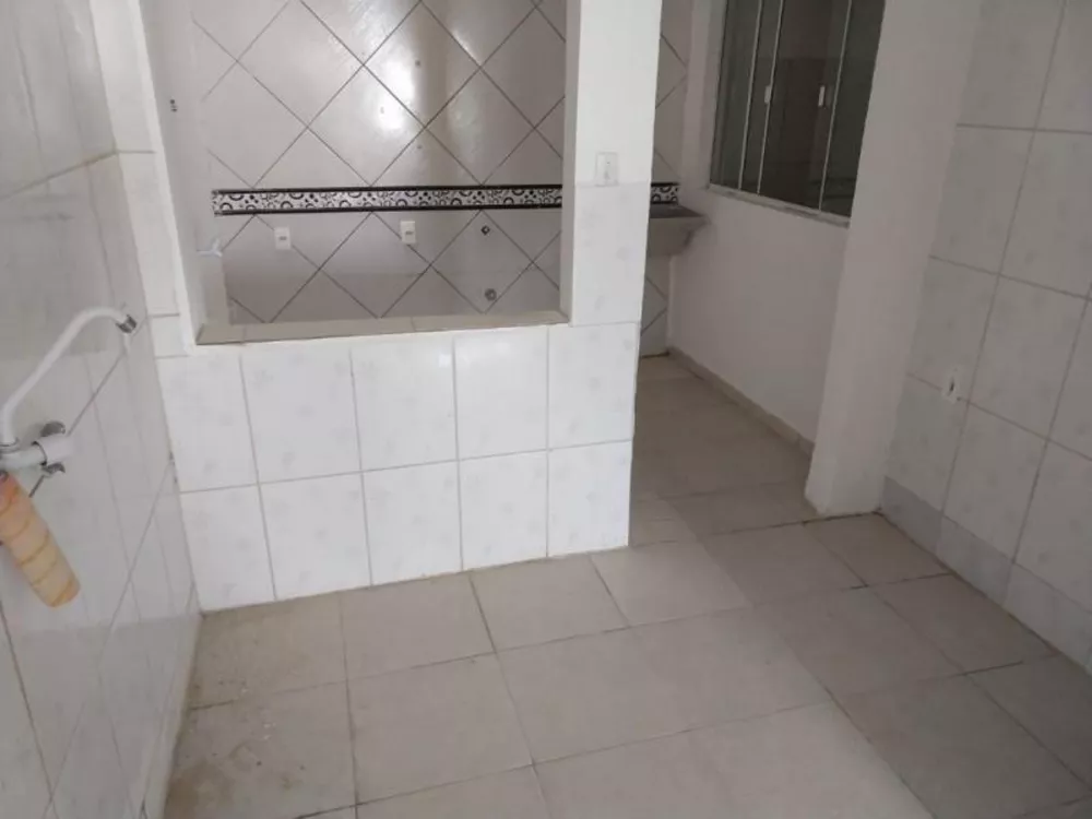 Casa Comercial à venda com 2 quartos, 230m² - Foto 3