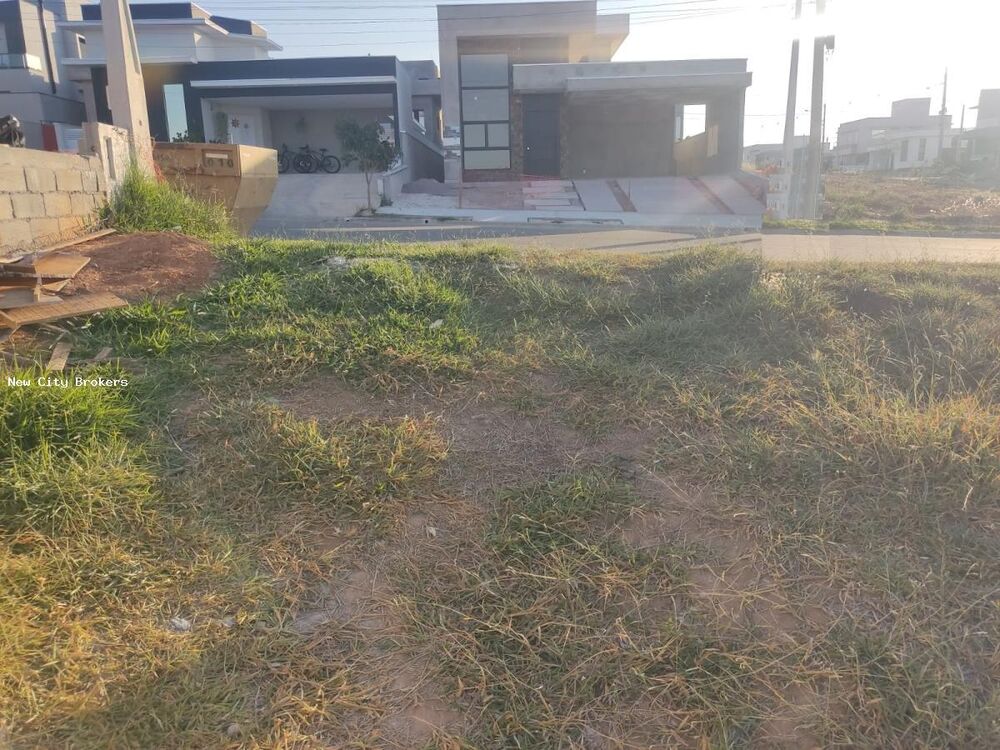 Terreno à venda, 300m² - Foto 2