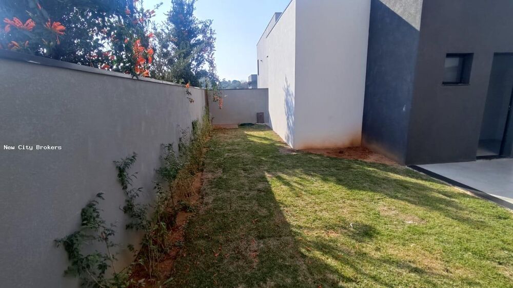 Casa de Condomínio à venda com 3 quartos, 300m² - Foto 8