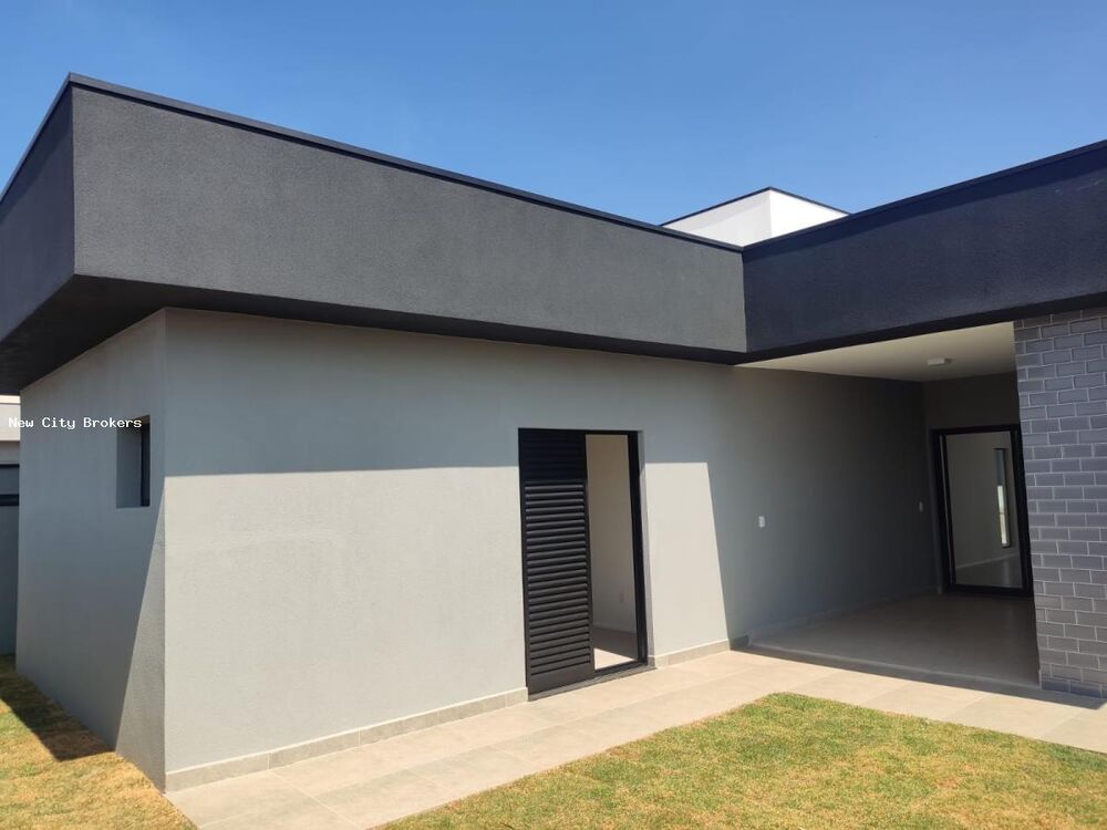 Casa de Condomínio à venda com 3 quartos, 300m² - Foto 4