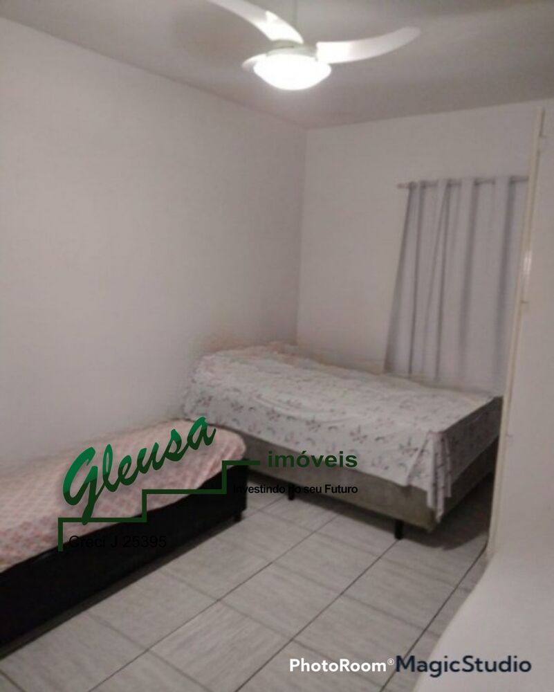 Casa, 2 quartos, 180 m² - Foto 1