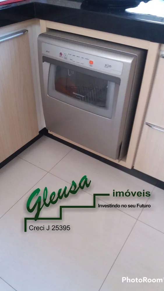 Casa, 4 quartos, 250 m² - Foto 1