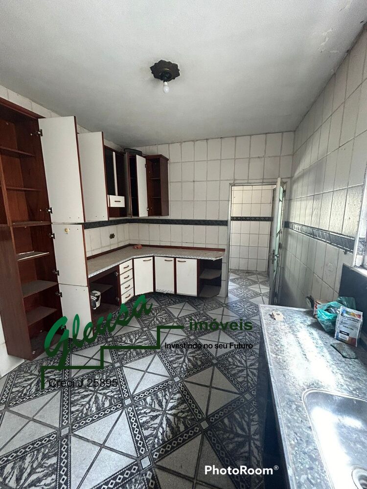 Casa, 3 quartos, 250 m² - Foto 9