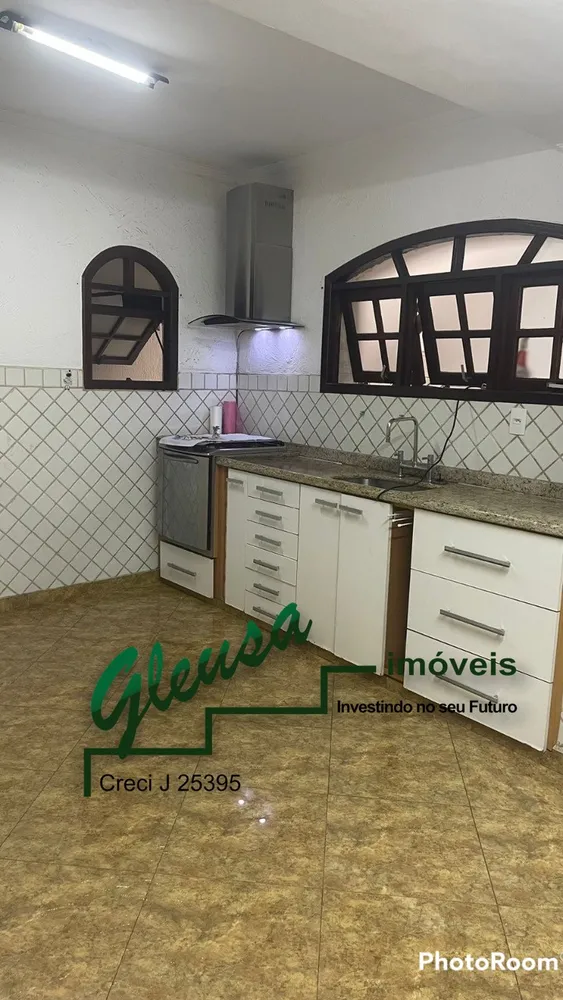 Casa, 3 quartos, 198 m² - Foto 3