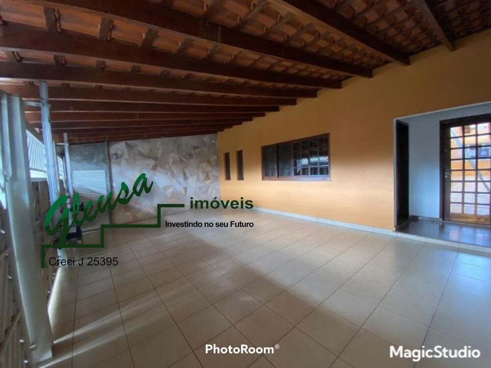 Casa, 4 quartos, 220 m² - Foto 1
