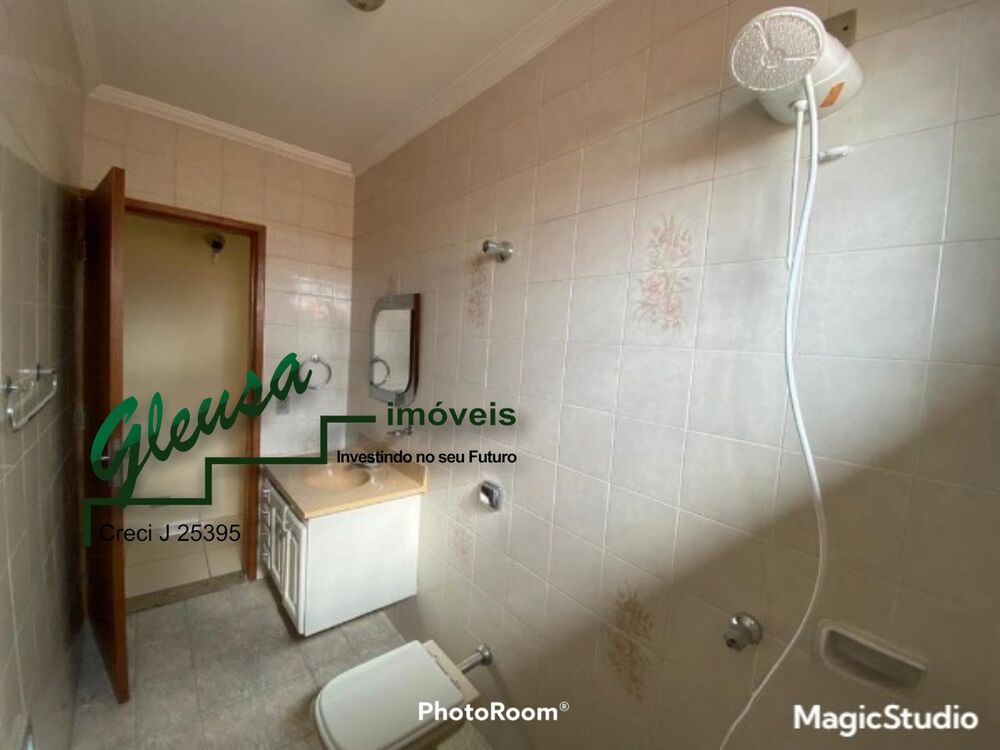 Casa, 4 quartos, 220 m² - Foto 2