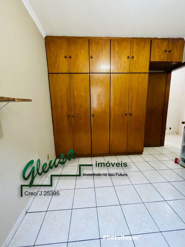 Casa, 3 quartos, 290 m² - Foto 3