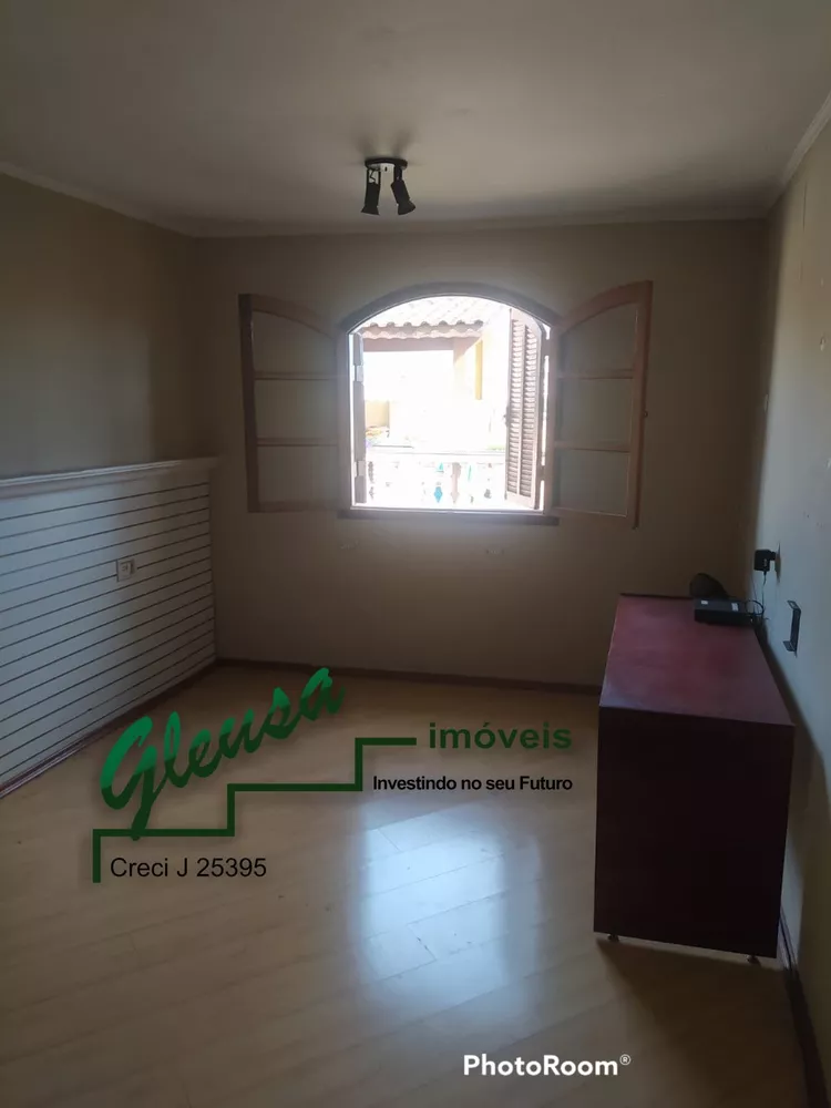 Casa, 4 quartos, 210 m² - Foto 10