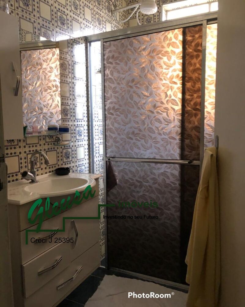 Casa, 4 quartos, 210 m² - Foto 1