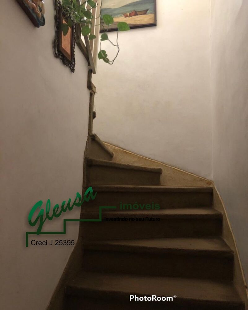 Casa, 4 quartos, 210 m² - Foto 2