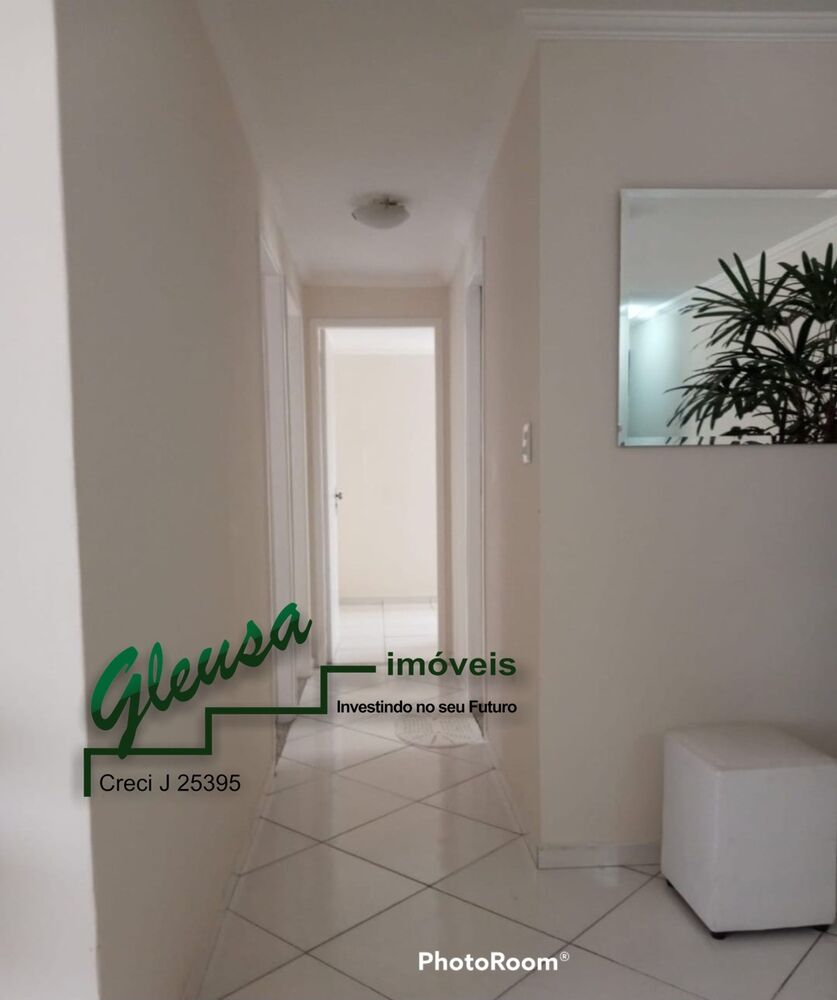Apartamento à venda com 3 quartos, 79m² - Foto 2