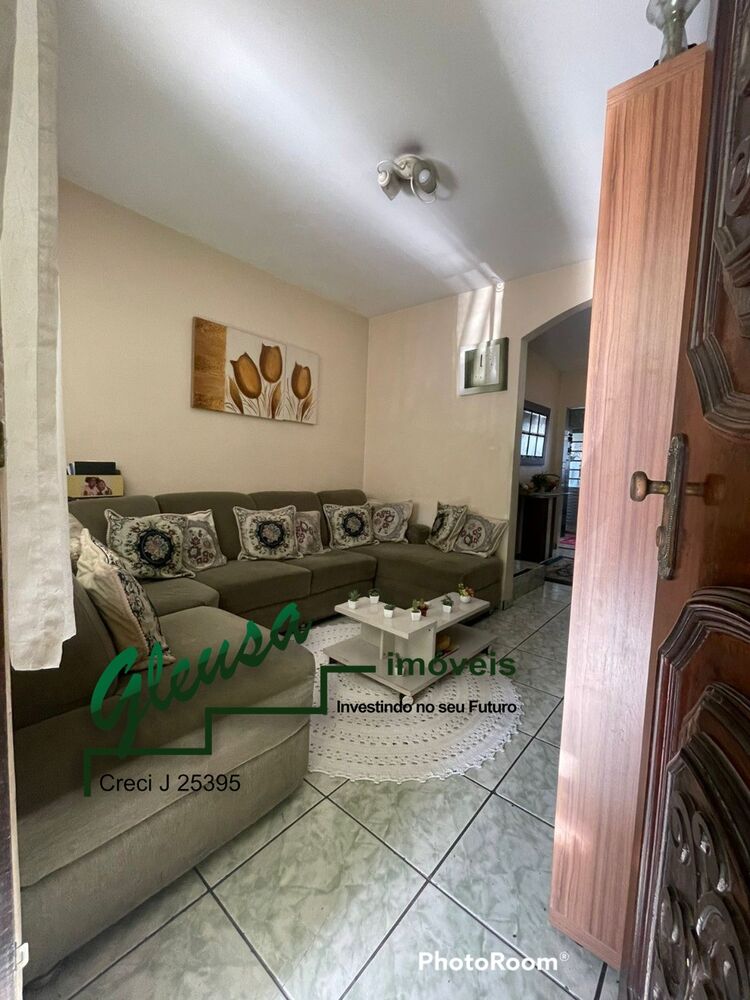 Casa, 3 quartos, 60 m² - Foto 1