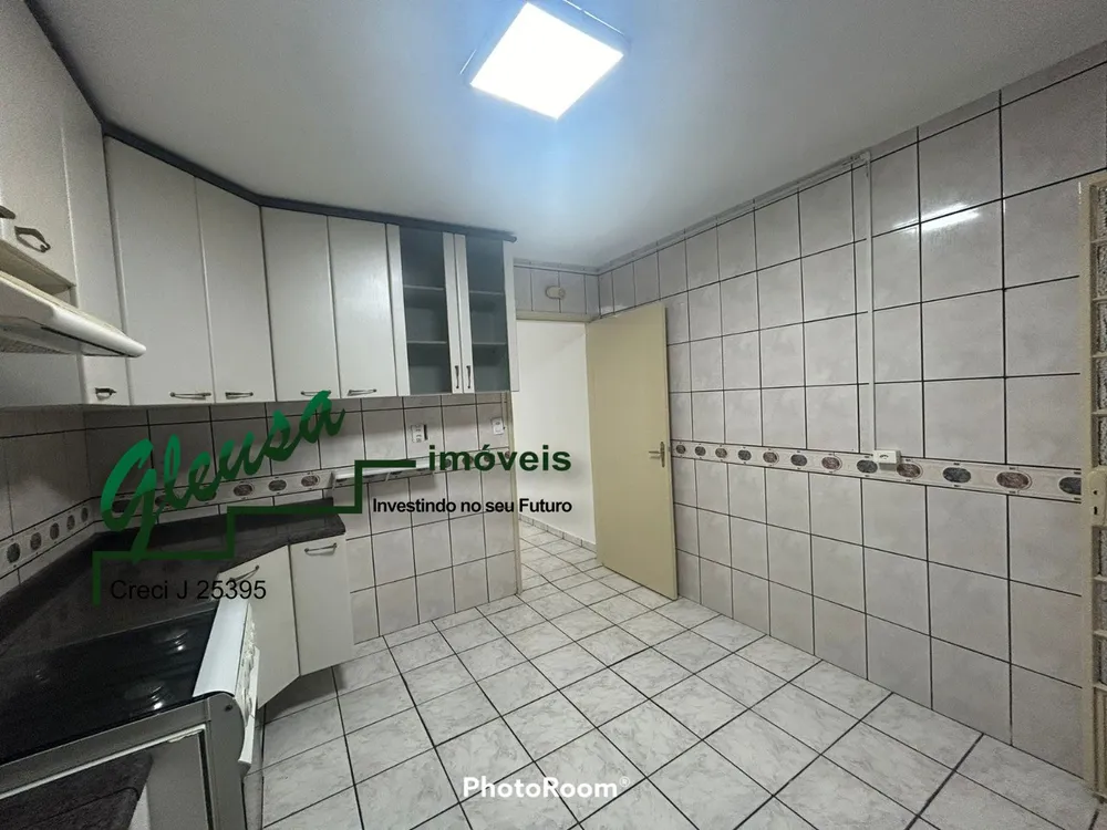 Casa, 3 quartos, 82 m² - Foto 2