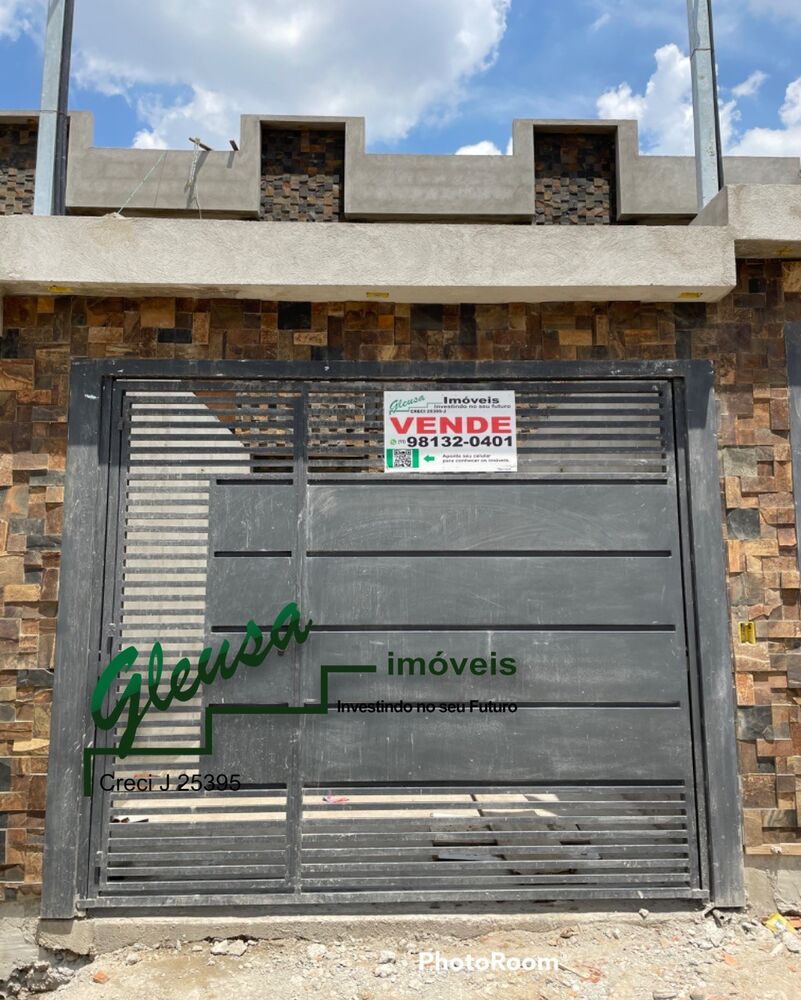 Casa à venda com 2 quartos, 80m² - Foto 2