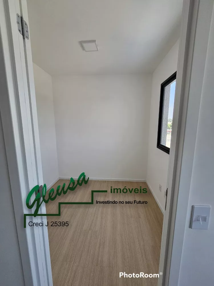 Apartamento à venda com 2 quartos, 37m² - Foto 8