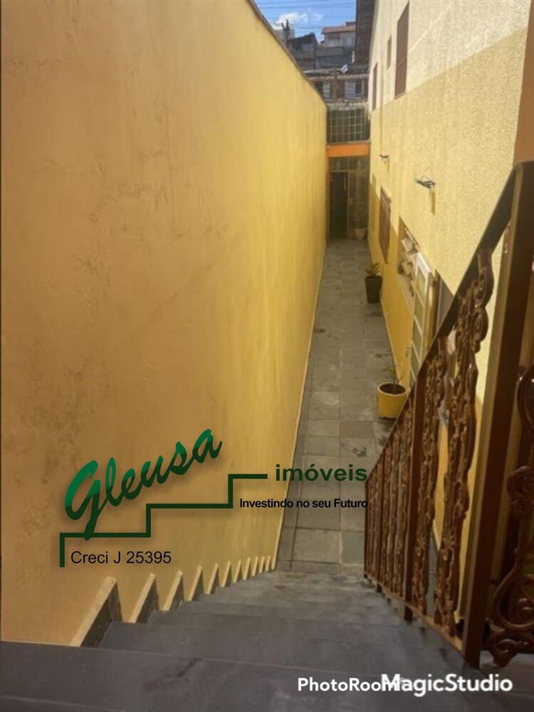 Casa, 4 quartos, 192 m² - Foto 1