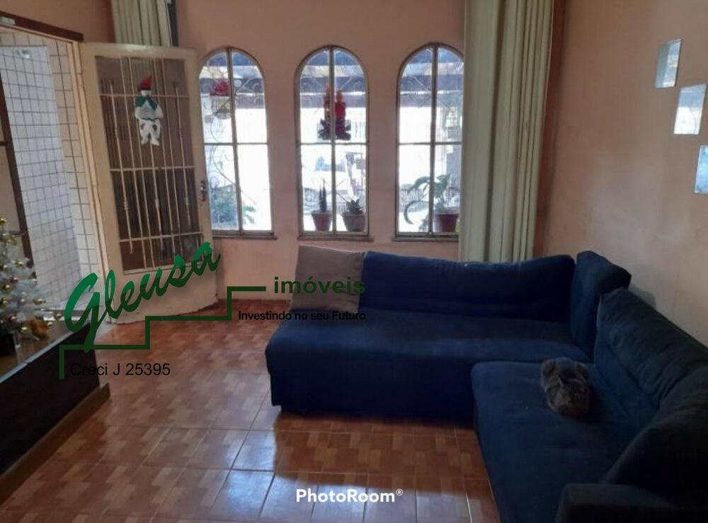 Casa, 4 quartos, 241 m² - Foto 1