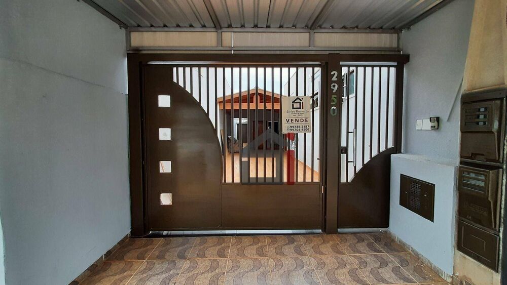 Casa para alugar com 3 quartos - Foto 1