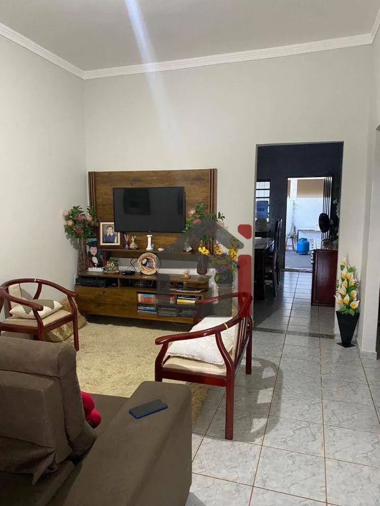 Casa, 2 quartos, 135 m² - Foto 1