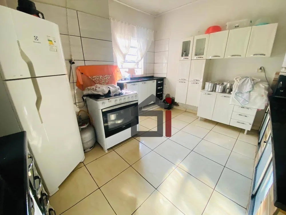 Casa, 3 quartos, 247 m² - Foto 9