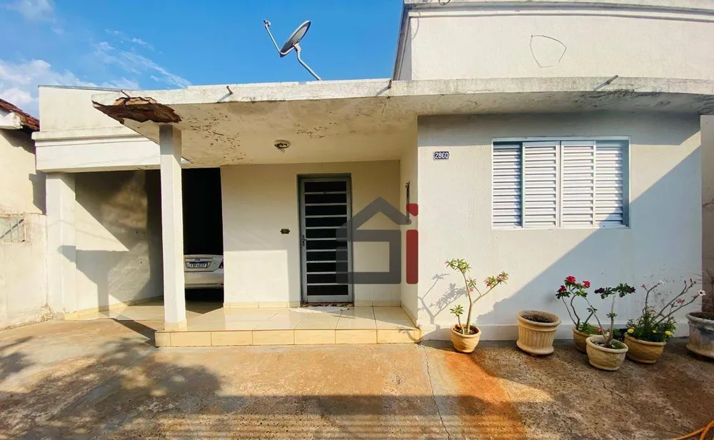 Casa, 3 quartos, 247 m² - Foto 1