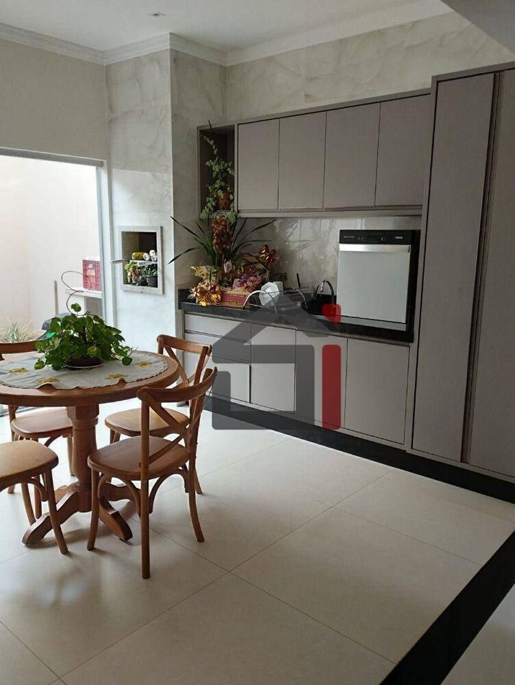 Casa, 3 quartos, 195 m² - Foto 4