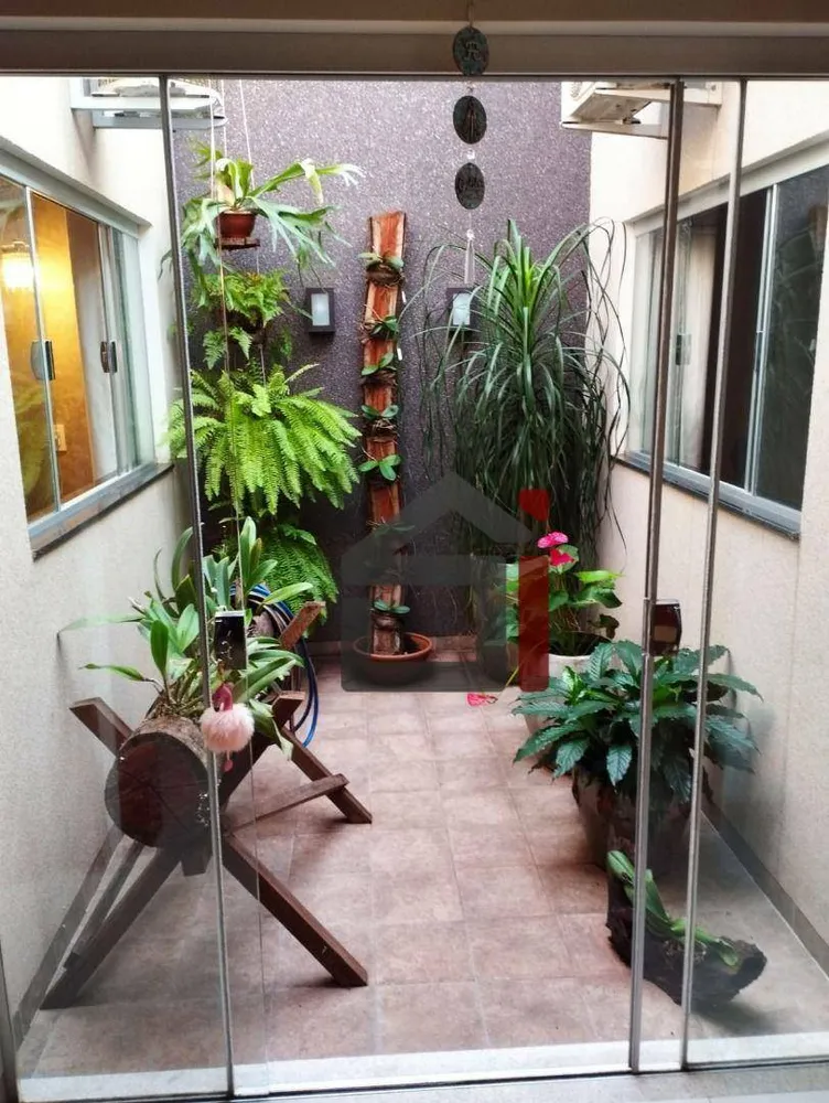Casa, 3 quartos, 195 m² - Foto 8