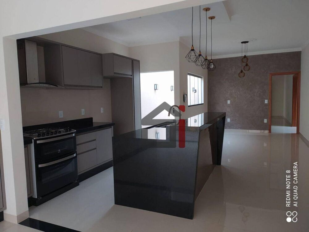 Casa, 3 quartos, 195 m² - Foto 3