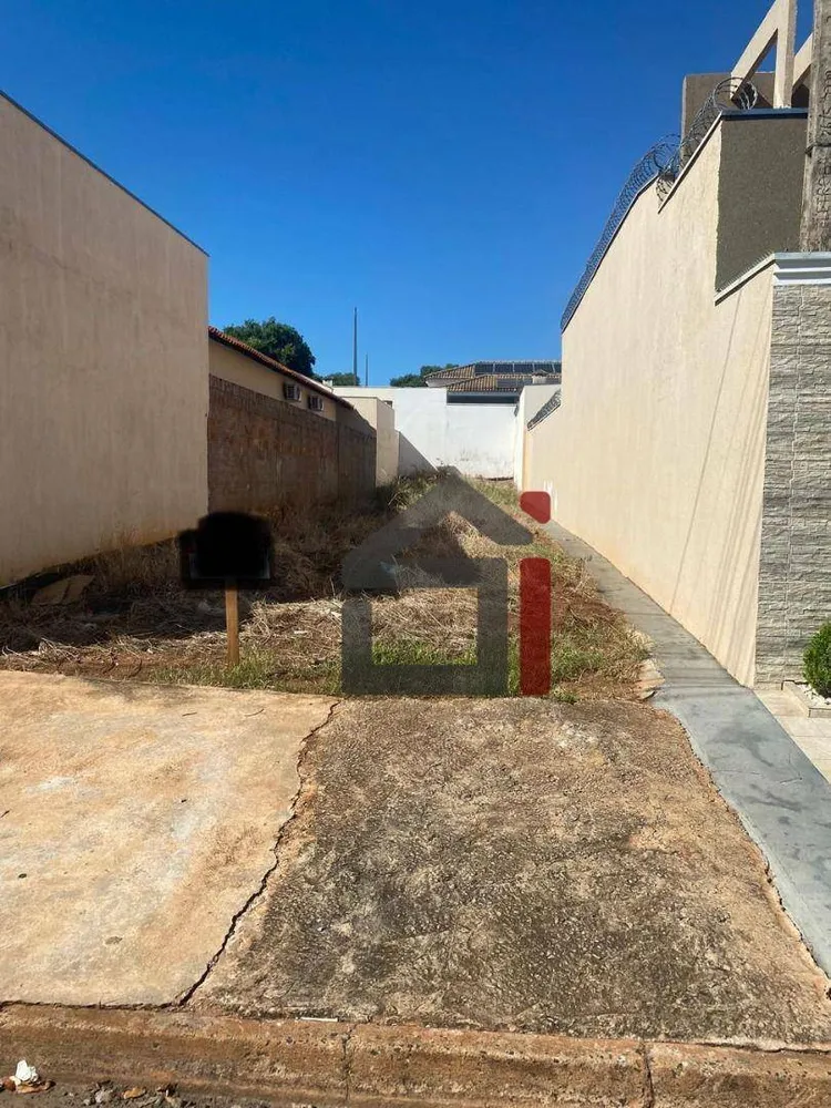 Terreno, 210 m² - Foto 2