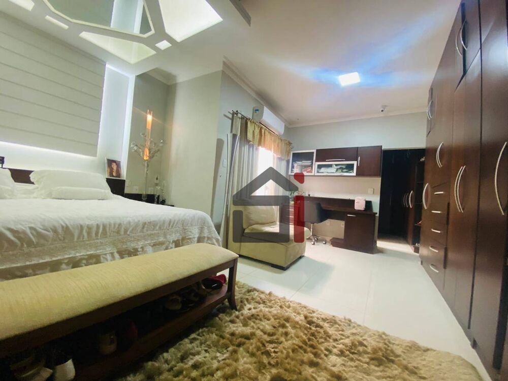 Casa, 3 quartos, 316 m² - Foto 9